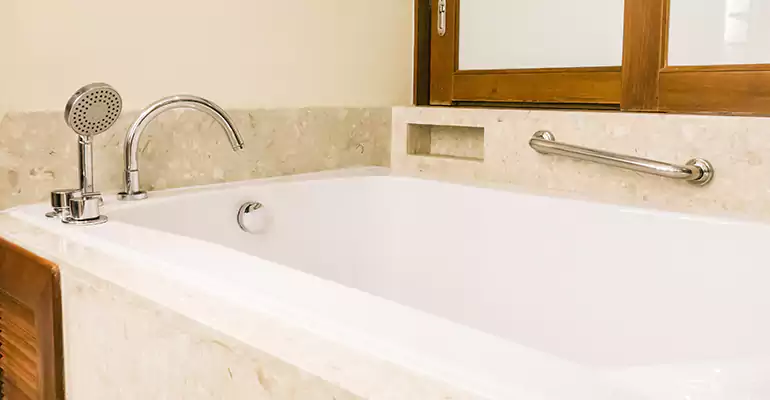 Tub Replacement With Shower in Cranston