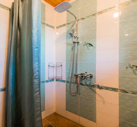 Why Choose Bathroom Remodelers for Quality Shower to Bathtub Conversion Services in Cranston, RI?